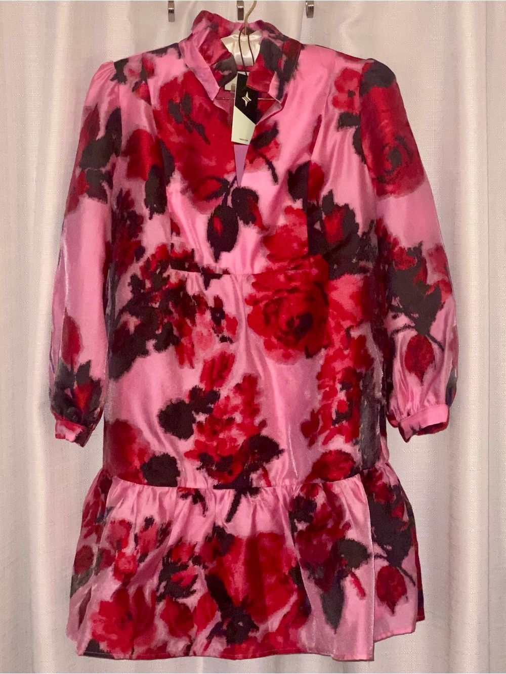 Tuckernuck Palmerston Red Rose Back Pink Jaquard Dress - Picture 3 of 7